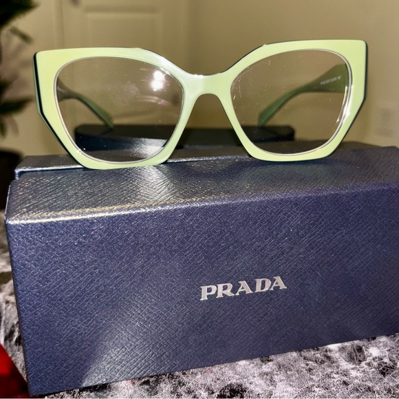 Prada glasses with original lenses - Picture 4 of 4